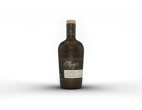 El Mayor Tequila is expanding their award-winning tequila portfolio with their latest innovative offering: El Mayor Café Reposado Tequila. Premium El Mayor Blanco Tequila is rested for three months in bourbon barrels which previously held coffee beans – lending a smooth and natural “coffee-kissed” flavor that results in El Mayor Café Reposado.