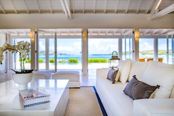 villas in st barts with views