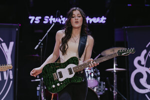 Breakout Singer-Songwriter Sydney Irving Signs Worldwide Record Deal with DEKO Entertainment / Warner Music Group-ADA