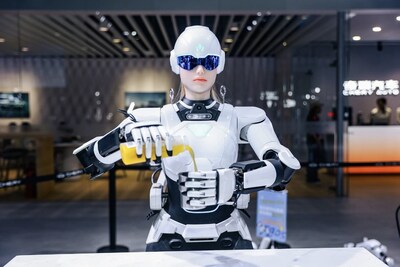 Chery's AiMOGA humanoid robot
