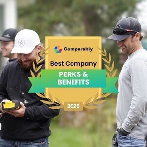 Everlight Solar Wins 2025 Comparably Award for Perks &amp; Benefits