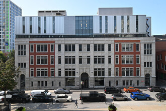 Pavillon de l'Entrepreneuriat et de l'innovation. 
Photo: Nathalie St-Pierre, UQAM (Groupe CNW/Université du Québec à Montréal)