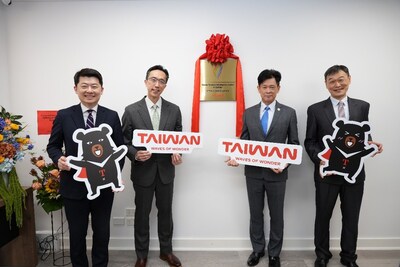 Officials unveiled Taiwan Tourism Information Centre, Sydney on 25 Sep 2025. From left, David Wu – Director General of Taipei Economic & Cultural Office in Sydney, Douglas Hsu- Representative of Taipei Economic & Cultural Office in Australia, Shih-fang Huang- Deputy Director General of Taiwan Tourism Administration & Paul Shih- Director of Taiwan Tourism Administration Singapore Office.