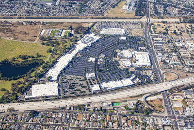 Aerial photo of Long Beach Towne Center by Troy Hartman.