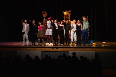 Un partenariat novateur entre le Conservatoire d'art dramatique de Montréal et le Centre de services scolaire de Montréal