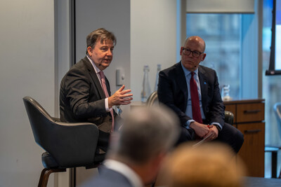 Peter Routledge participates in a fireside chat at the 2025 IIF-CBA Canada Forum (CNW Group/Office of the Superintendent of Financial Institutions)