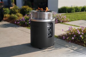 Ninja lance le Fireside360(MC) sans fumée et sans nettoyage pour améliorer la vie à l'extérieur des Canadiens