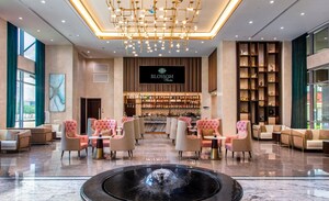 Blossom Hotel Houston Elevates Guest Experience by Joining Curio Collection by Hilton on September 30