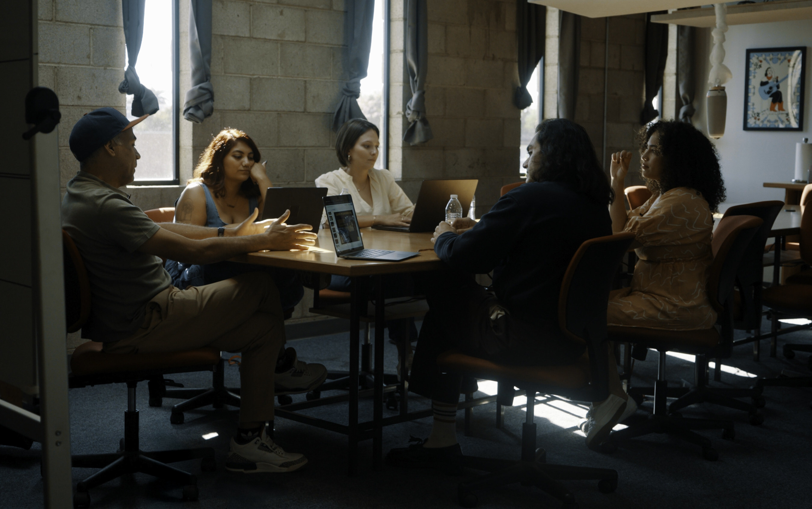 Unable to view the image, Please provide a valid URL.