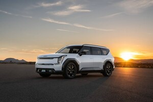 2026 KIA EV9 RECOGNIZED AS CARS.COM TOP 3-ROW EV PICK