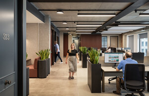 THE THREE CS: EMPLOYEES DEMAND CALM, COMFORT, AND CUSTOMISATION… BUT OFFICES AREN'T DELIVERING