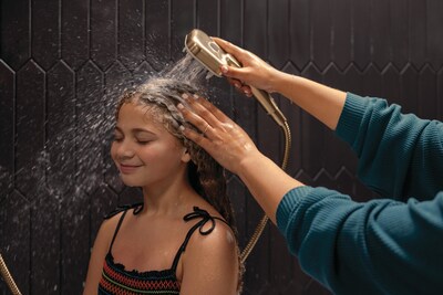 Delta Faucet debuts the VersaCurl™ Detangling Shower Tool for curly and coily hair types.