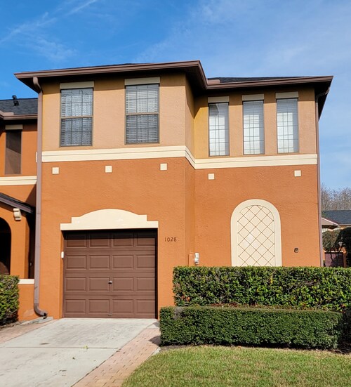 1028 Tullamore Dr., Wesley Chapel, Florida