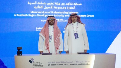 Abdulaziz AlSulaim, CEO of Cultural Assets Group (left), and Abdulaziz Mohammed Al-Shebil, Chief of Social and Economic Development at the Al Madinah Region Development Authority (right), signing a Memorandum of Understanding at the Cultural Investment Conference. The agreement aims to advance Madinah's cultural and tourism sectors through planning, design, and management, supporting the development of cultural assets and facilities, and enhancing visitor services in recognition of the city's cultural significance.