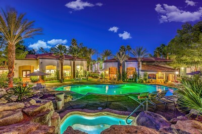 FCP® has made its first investment in the Las Vegas, NV market with the acquisition of The Avondale Apartments. The 560-unit apartment community located at 9225 W. Charleston Boulevard lies within the Peccole Ranch master-planned community with immediate access to the nearby 20,000-acre Summerlin development. fcpdc.com