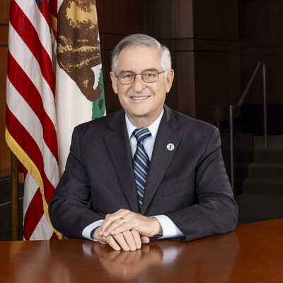 Irvine Mayor Larry Agran will receive Jamboree Housing Corporation’s inaugural Legacy Award at the organization’s 35th Anniversary Gala on October 18, 2025, recognizing his decades of leadership in advancing affordable housing and inclusive communities.