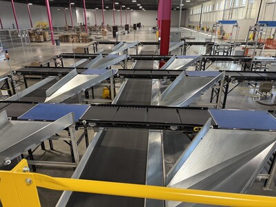 Veho's new Lawrenceville, GA hub is over 150,000 square feet and unlocks a 5X increase in e-commerce parcel injection, sortation and delivery. (PRNewsfoto/Veho)