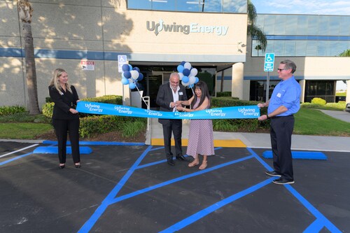Upwing Energy CEO and Mayor of the City of Cerritos at Upwing Energy's Ribbon Cutting