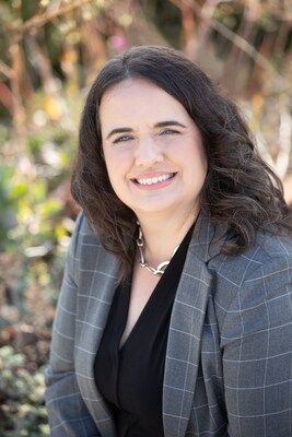 Jennifer Senecal joins Big Wave as the new Executive Director, responsible for day-to-day operations of the Big Wave Center and the Big Wave Farm. Senecal brings over 20 years of leadership and operational experience in the nonprofit sector.
