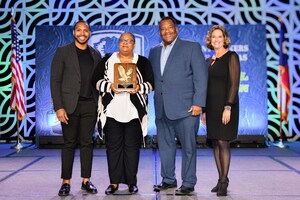 Vista Bank Wins Texas Best of Community Banking Award