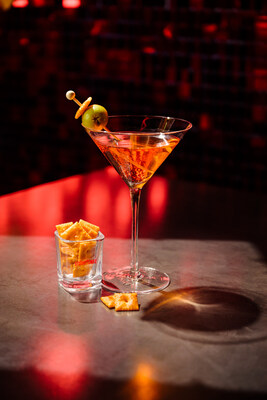 CHEEZ-IT® OPENS STUDIO CHEEZ, THE ULTIMATE PARTY EXPERIENCE, SATISFYING LATE NIGHT CRAVINGS AND SPINNING CLUB HITS IN NYC