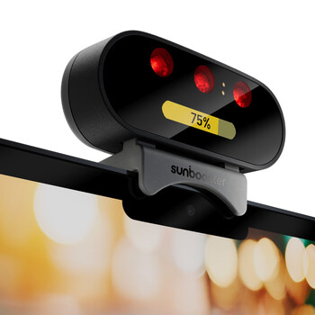 SunBooster easily clips onto a PC monitor, laptop screen or table and delivers and energizing dose of near-infrared light to to users while they work, study, game or browse online.