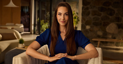 Vanessa Van Edwards for MasterClass.