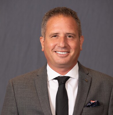 Alon Zuckerman, President, Surgical Theater