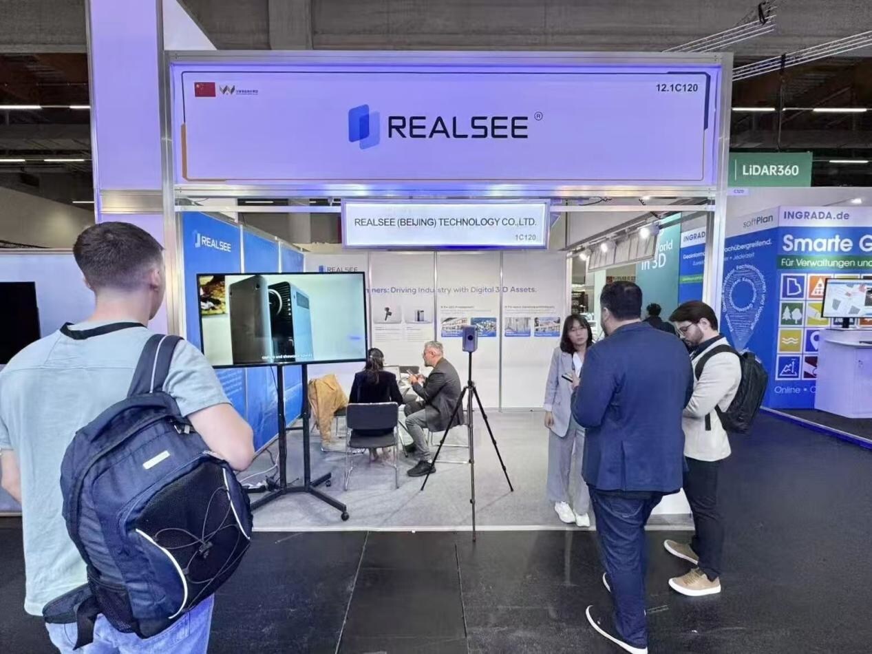 Realsee Showcases 3D Reconstruction and Surveying Solution At INTERGEO 2025