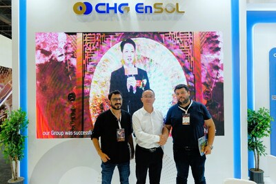 Central New Energy (01735.HK) booth attracted visitors from multiple countries. (PRNewsfoto/Central New Energy Holding Group)