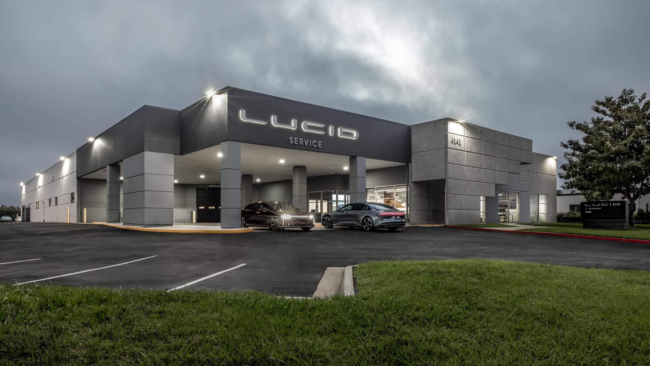 The Lucid San Diego Studio and Service Center is located at 4141 Ruffin Road in San Diego, just a few minutes from Highway 15, and will officially open on November 8.