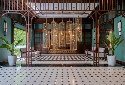 The elegant and sophisticated atmosphere of Potique Nha Trang. The elegant and sophisticated atmosphere of Potique Nha Trang.