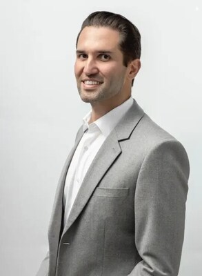 Kameron Rezzadeh, MD FACS.