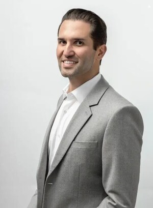 Beverly Hills Top Rhinoplasty Plastic Surgeon Dr. Kameron Rezzadeh Publishes Peer-Reviewed Study Challenging Long-Held Assumptions in Rhinoplasty Symmetry