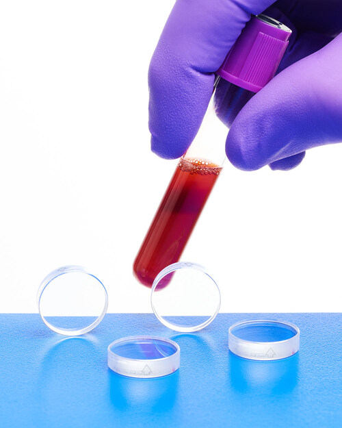 Meller Sapphire Centrifuge Cell Windows are designed for Beckman® and other high-speed centrifuges and incorporate a scribed arrow on the edges to project the optic axis and simplify installation alignment.