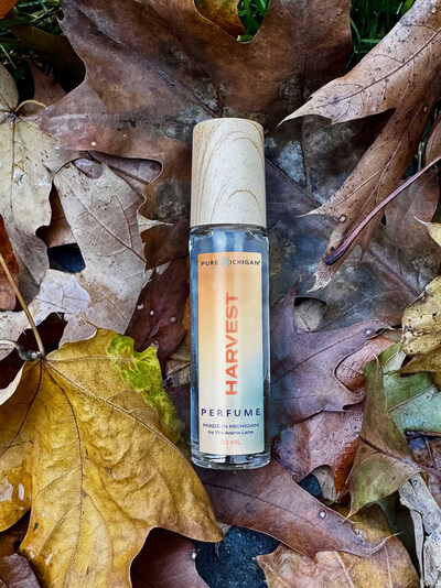 Created in partnership with The Aroma Labs, the HARVEST fragrance will transport you to a crisp Pure Michigan fall day.
