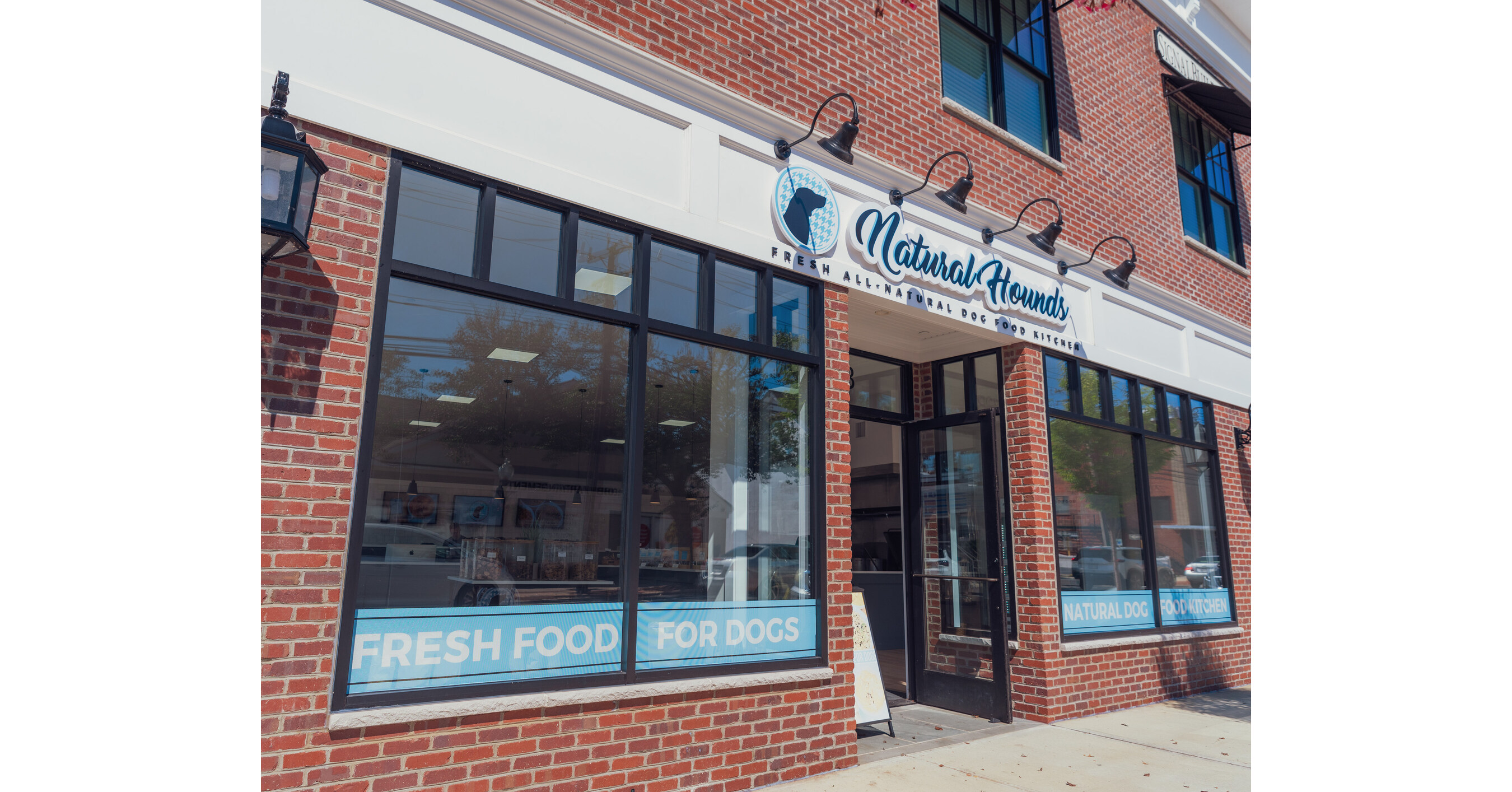 Natural Hounds Launches Nationwide Franchising Opportunities