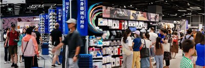 各地门店吸引消费者热情选购