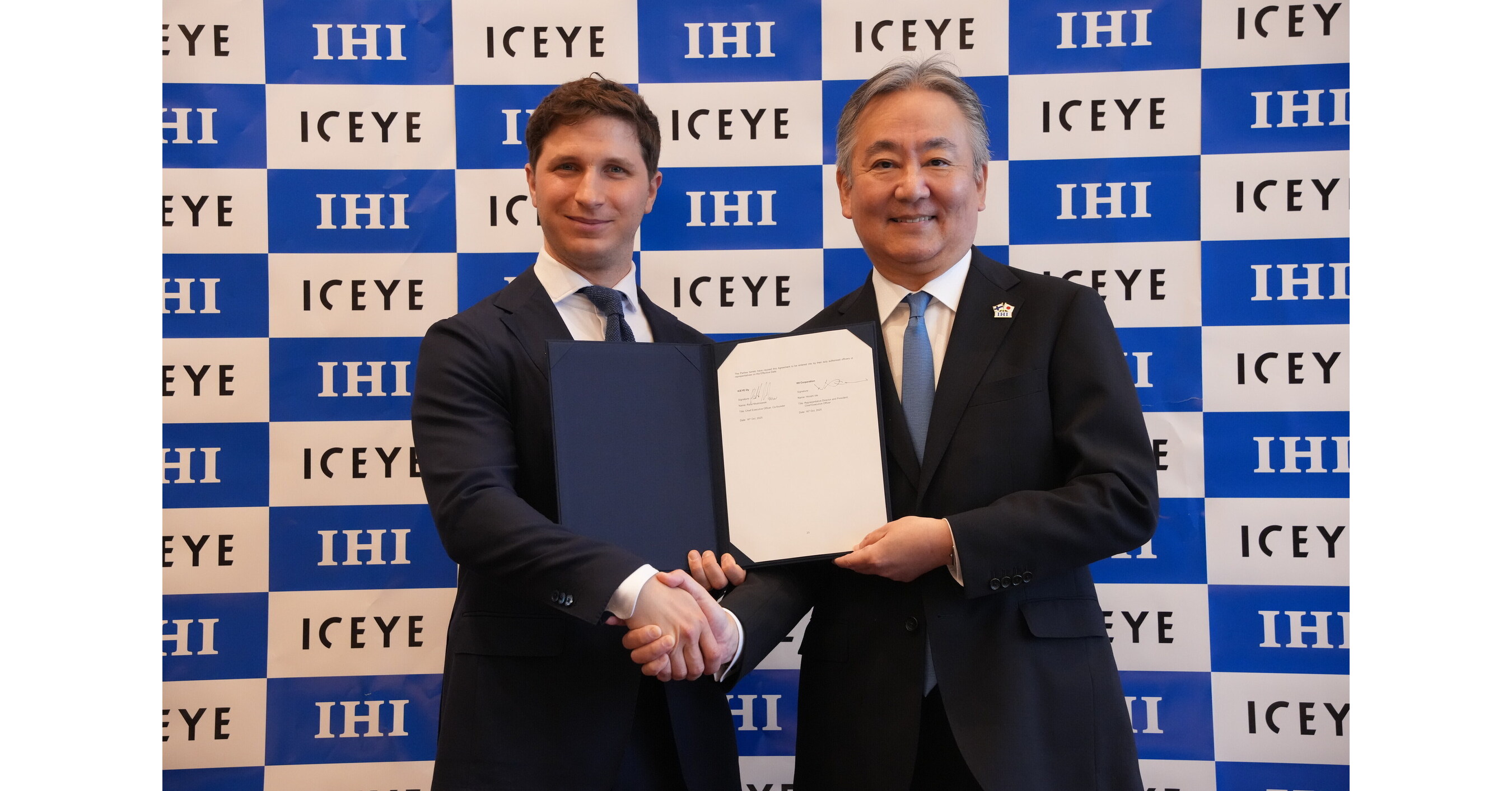 ICEYE and IHI sign agreement to build an Earth observation satellite constellation