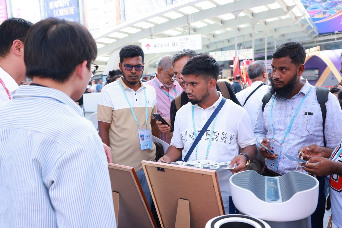 Unable to view the image, Please provide a valid URL.