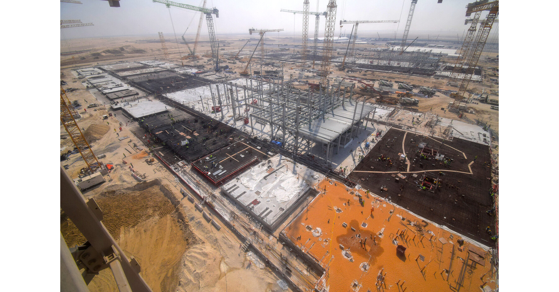 G42 fait le point sur la construction du cluster d'infrastructure d'intelligence artificielle Stargate UAE