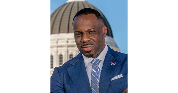 Using the original title “CALIFORNIA TRANSPORTATION SECRETARY TOKS OMISHAKIN TO HEADLINE AUTOMOBILITY LA MAIN STAGE”, create a new title that is SEO-optimized, engaging, and fewer than 15 words. Incorporate the main focus keyword naturally and ensure the title accurately reflects the essence of the original. Do not include any part of this prompt or instructions in your response. Only provide the rewritten title. Avoid using the phrases: “rewrite,” “rewrite the title,” or “rewrite the following content.”