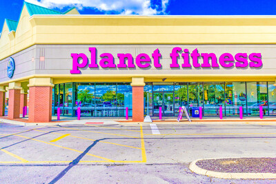 Planet Fitness at Consumer Square West