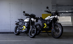 Les motos &#233;lectriques Can-Am Pulse et Can-Am Origin ont remport&#233; le prix Gold Stevie&#174; aux Stevie Awards for Technology Excellence. (Groupe CNW/BRP inc.)