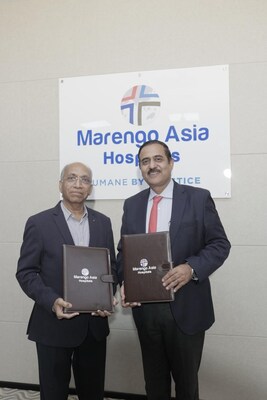 Dr Raajiv Singhal signing the deal with Sunshine Global Hospitals