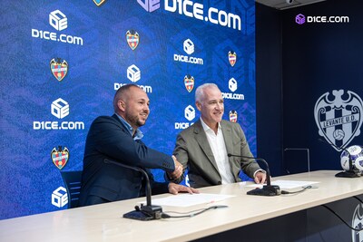 CEO of D1CE.COM (Left) and Levante UD. President Pablo Sánchez (Right)