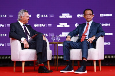 LCY Group Chairman Bowei Lee speaks at the 2025 Toronto Global Forum