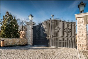 Shoreline Awning &amp; Patio, building first impressions with custom-designed and manufactured iron gates