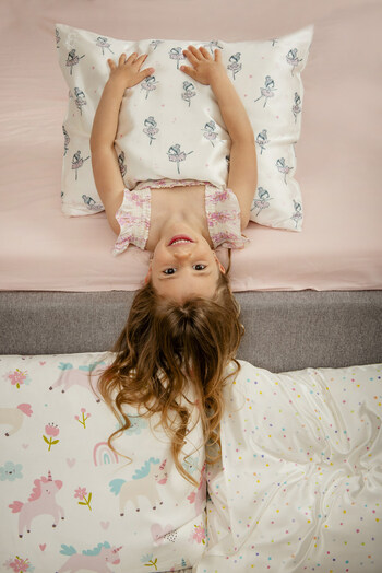 Silkhead Kids Lifestyle Image
