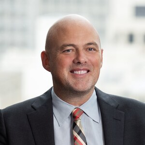 LATHAM &amp; WATKINS ADDS PROMINENT ROYALTY AND IP TRANSACTIONS PARTNER IN BAY AREA